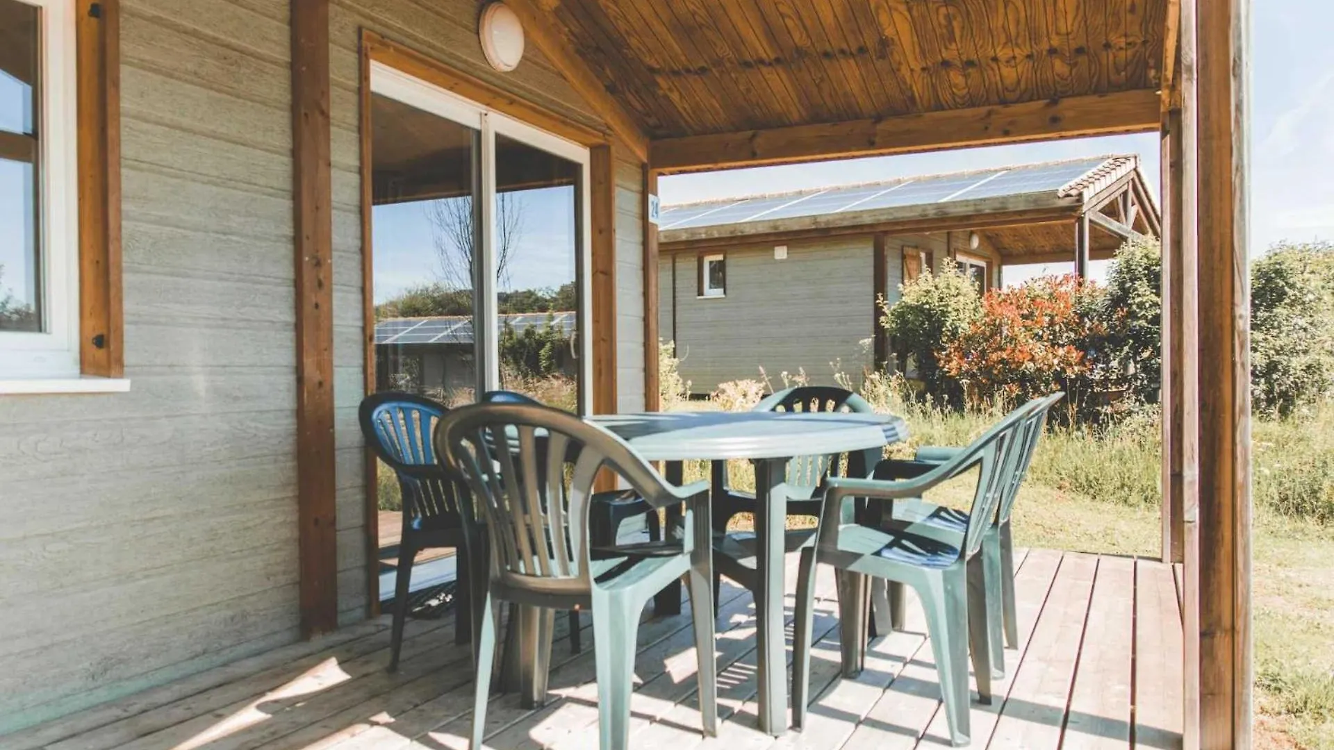 Chalet 3 Etoiles - Piscine - Eebbie Cazals   Cazals (Lot)