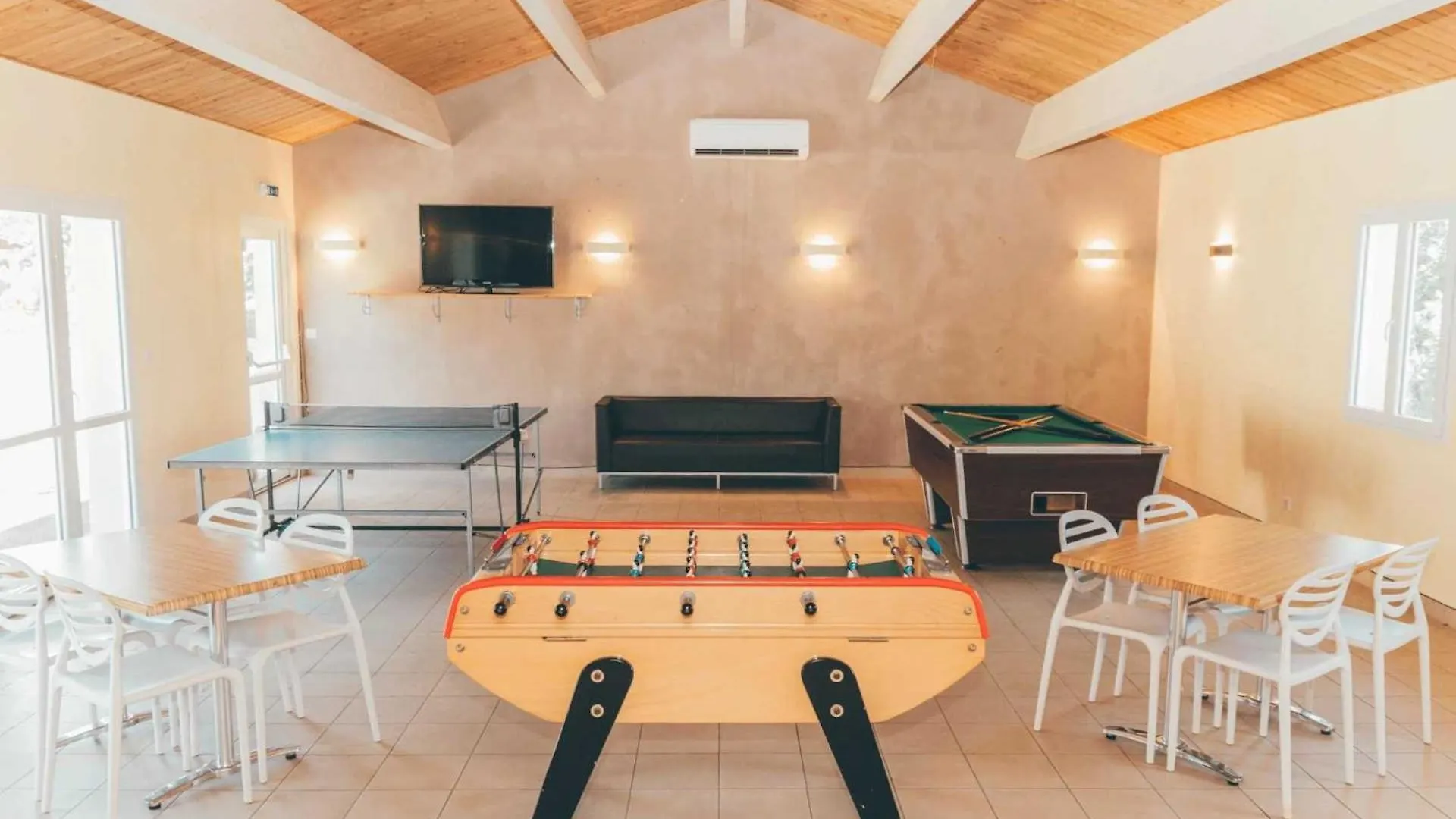 Chalet 3 Etoiles - Piscine - Eebbie Cazals  法国